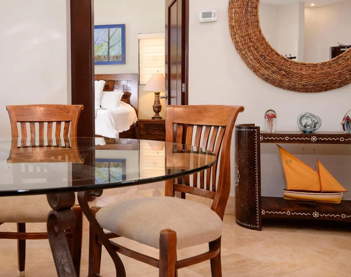 Apartamento Oceanfront Condo Luna Encantada With Pool And Great Rates Luna A2 Playa del Carmen
